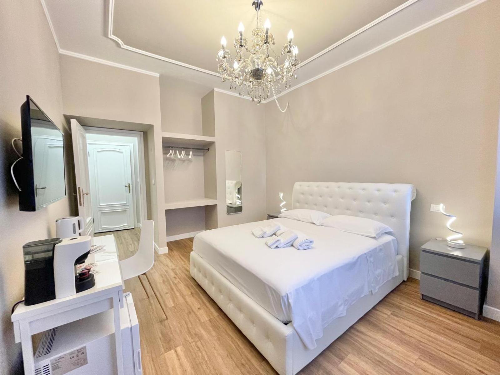Regina Elena Rooms Pescara Buitenkant foto