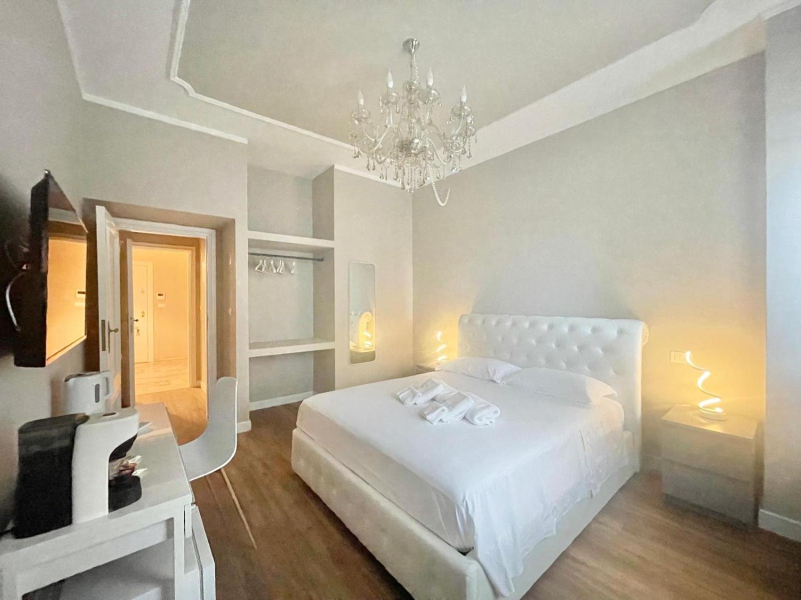 Regina Elena Rooms Pescara Buitenkant foto