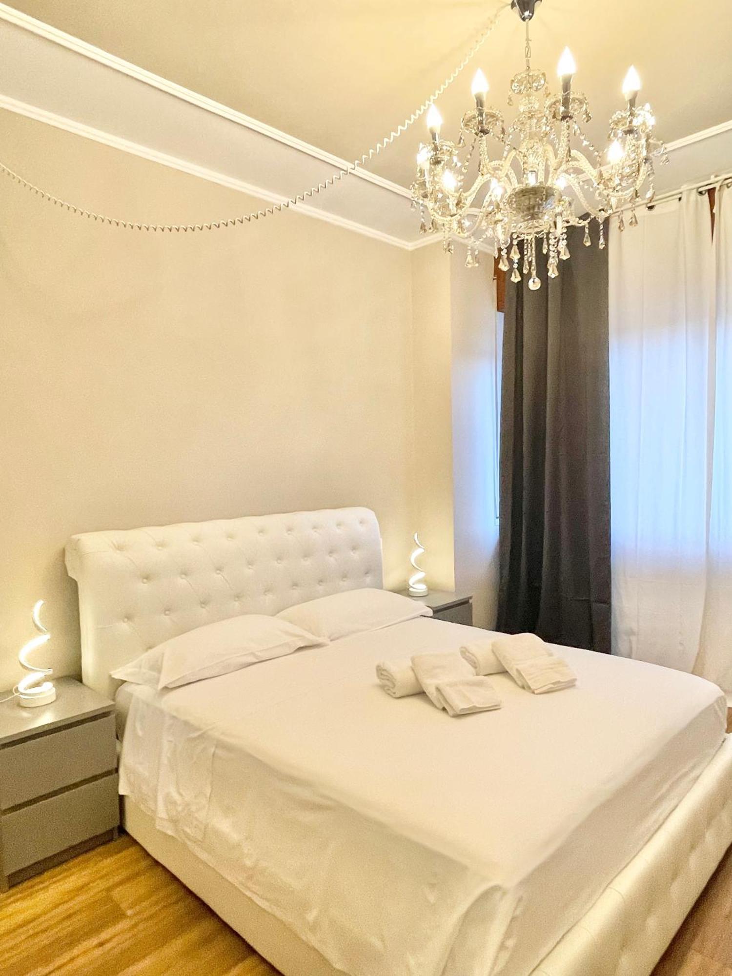 Regina Elena Rooms Pescara Buitenkant foto